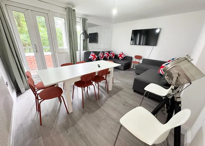 Vollasky Apartment